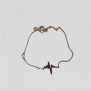 Heartbeat bracelet / anklet